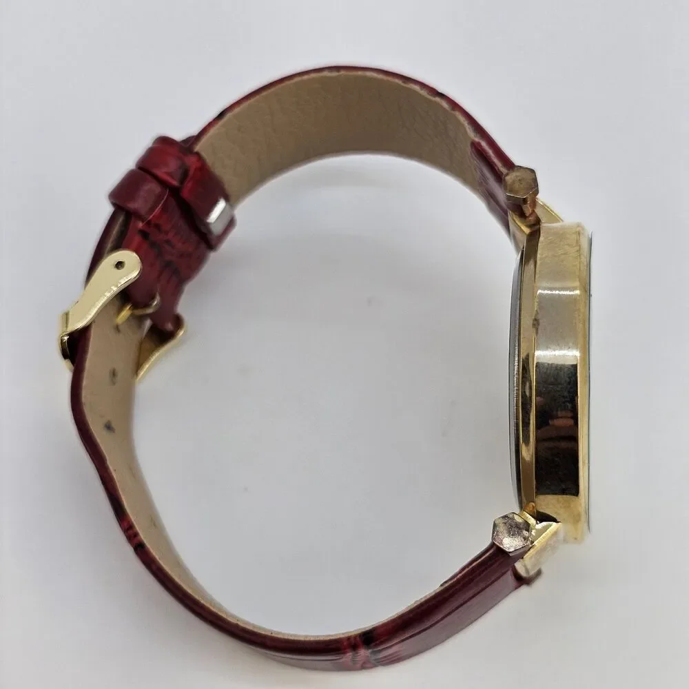 Women's Watch 38MM Cream Dial Roman‎ Numerals Red Faux Leather Bands New Battery